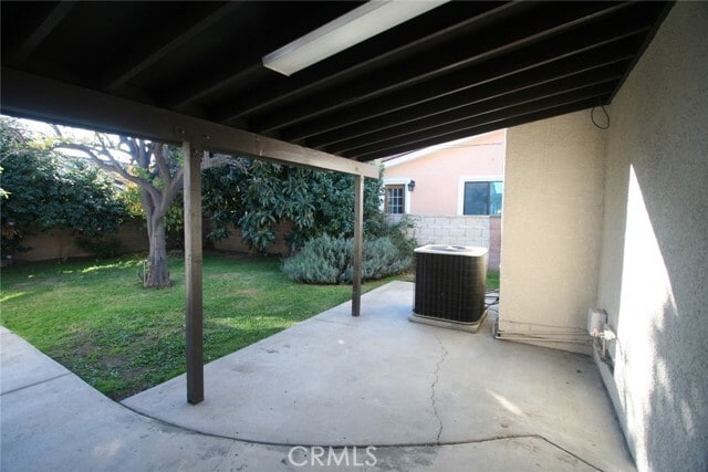 Building Photo - 9968 Daines Dr