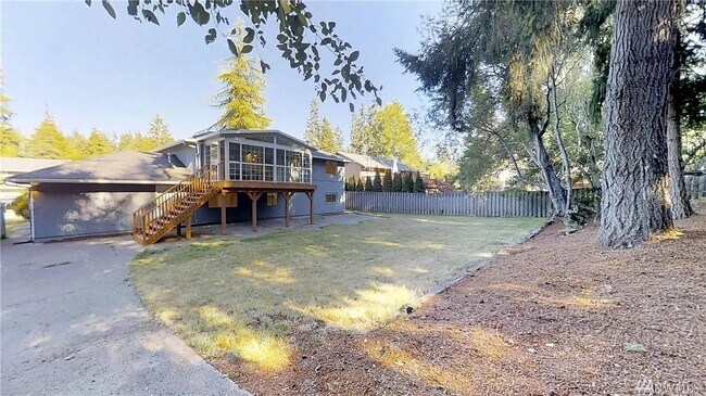 Building Photo - 6531 117th Ave SE