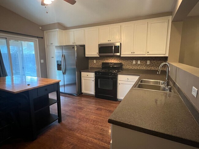 Building Photo - 1462 Antioch Ct
