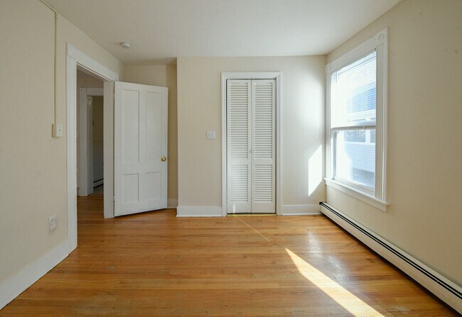 Building Photo - 63 New Britain Ave