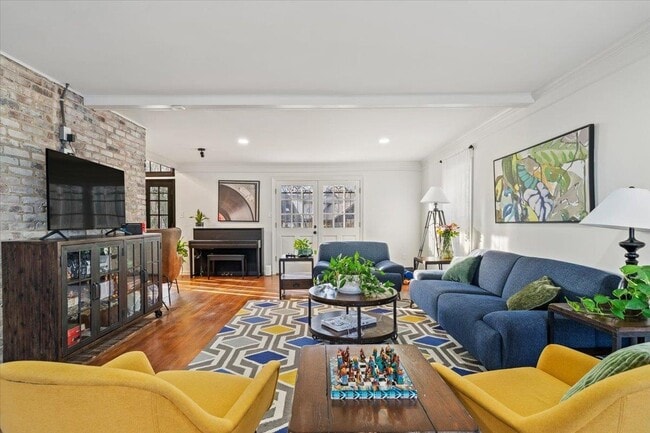 Building Photo - 1361 Poplar Ridge Dr