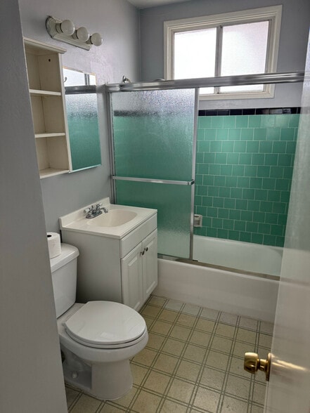 Building Photo - 601 Anderson St