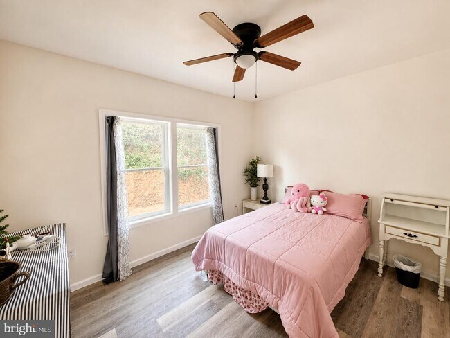 Building Photo - 369 Paso Fino Dr