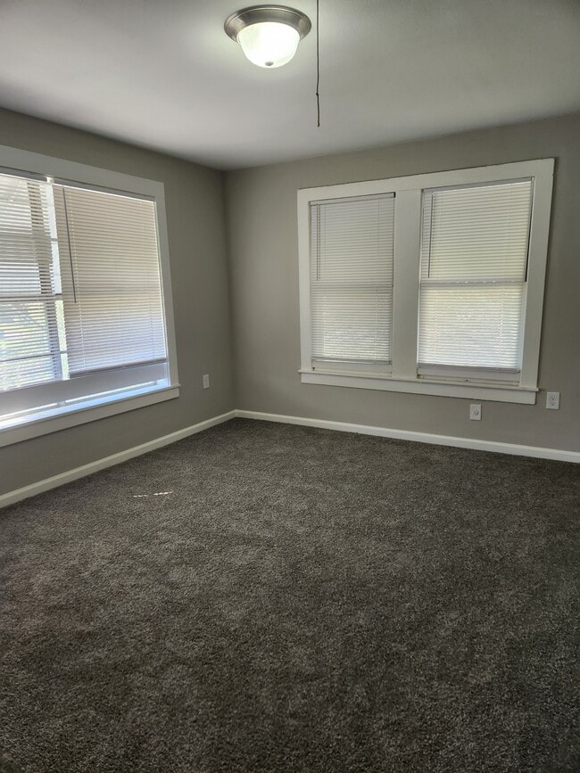 Building Photo - 130 OliveUnit 201B