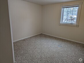 Building Photo - Spacious Clarkston Heights house - 1 pet a...