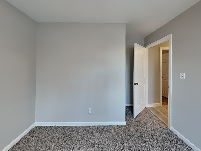 Building Photo - 5835 Brenda Dr