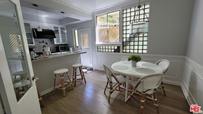 Building Photo - 1326 Londonderry View Dr