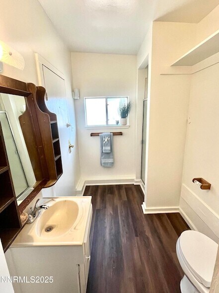 Building Photo - 1224 E Street Unit B