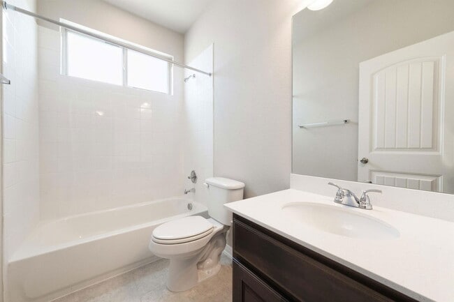 Building Photo - 20921 Brooklynn Melissa Dr