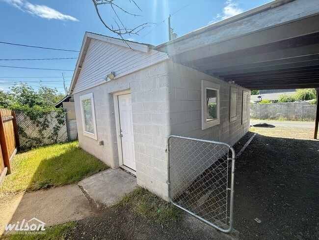 Primary Photo - 1306 McKinley Ave
