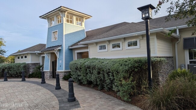 Building Photo - 7112 Emsley Cir