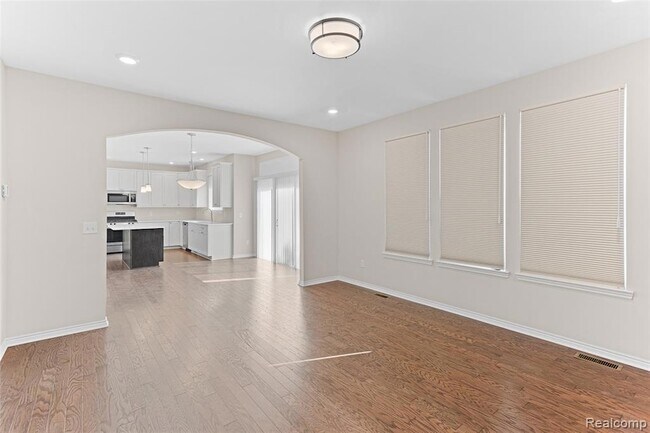 Building Photo - 2951 Andlaur Dr
