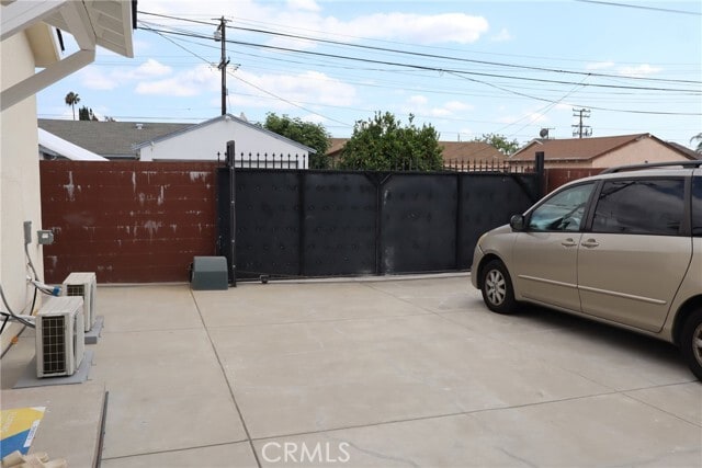 Building Photo - 10644 Fairhall St