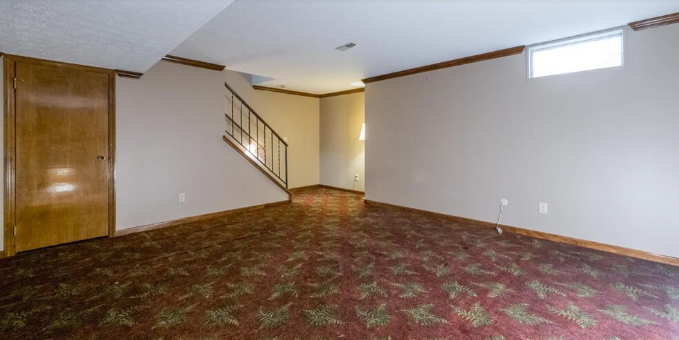 Building Photo - 5275 Timberline Rd