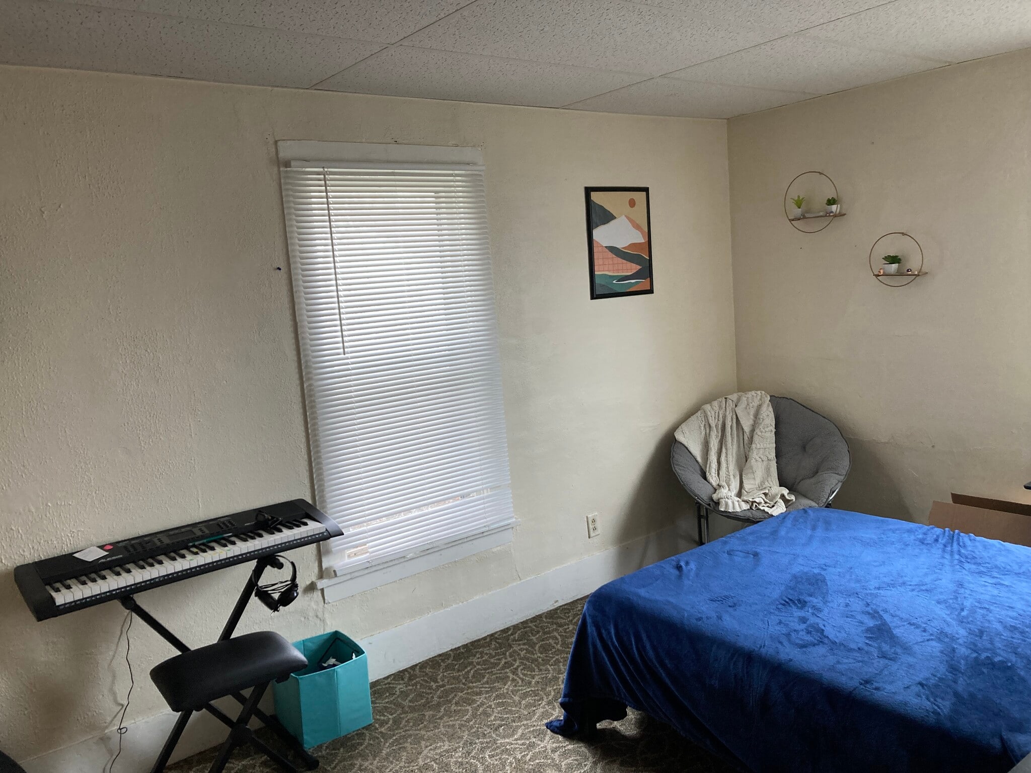 Building Photo - 80 Lake St