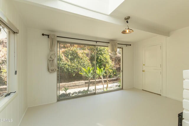 Building Photo - 1425 Brixton Rd