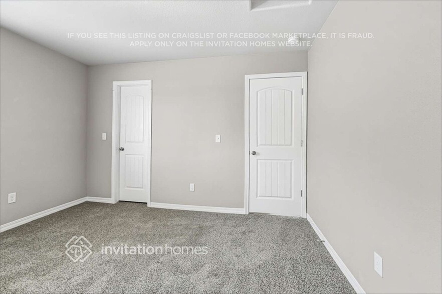 Building Photo - 3614 Saguaro Cir
