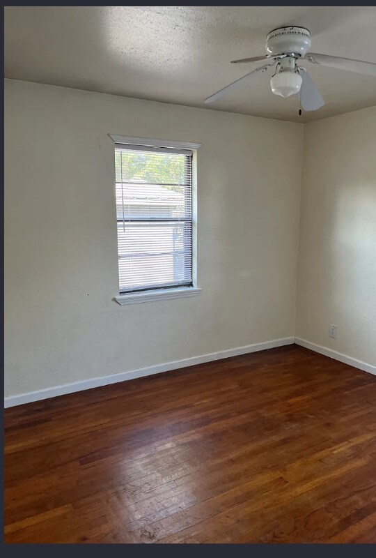 Building Photo - 123 Rene Ave