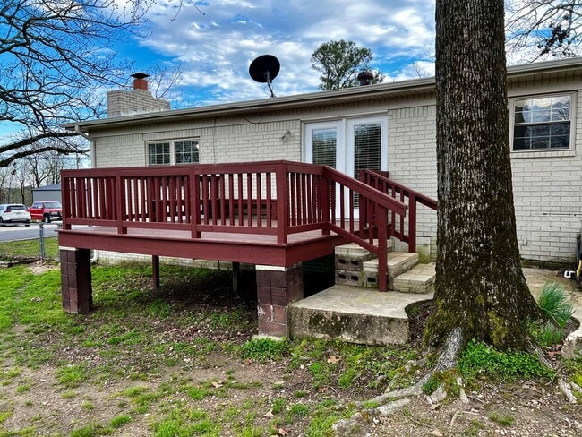 Building Photo - 895 Marion Anderson Rd