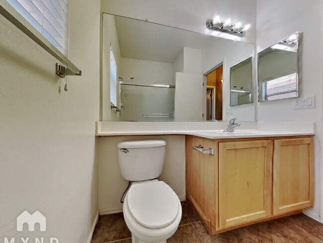 Building Photo - 44742 Portabello Rd