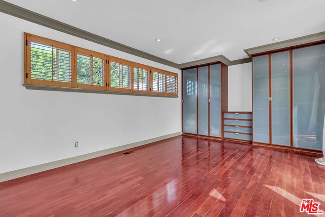 Building Photo - 6131 W 5th St