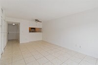 Building Photo - 1095 W 77th St