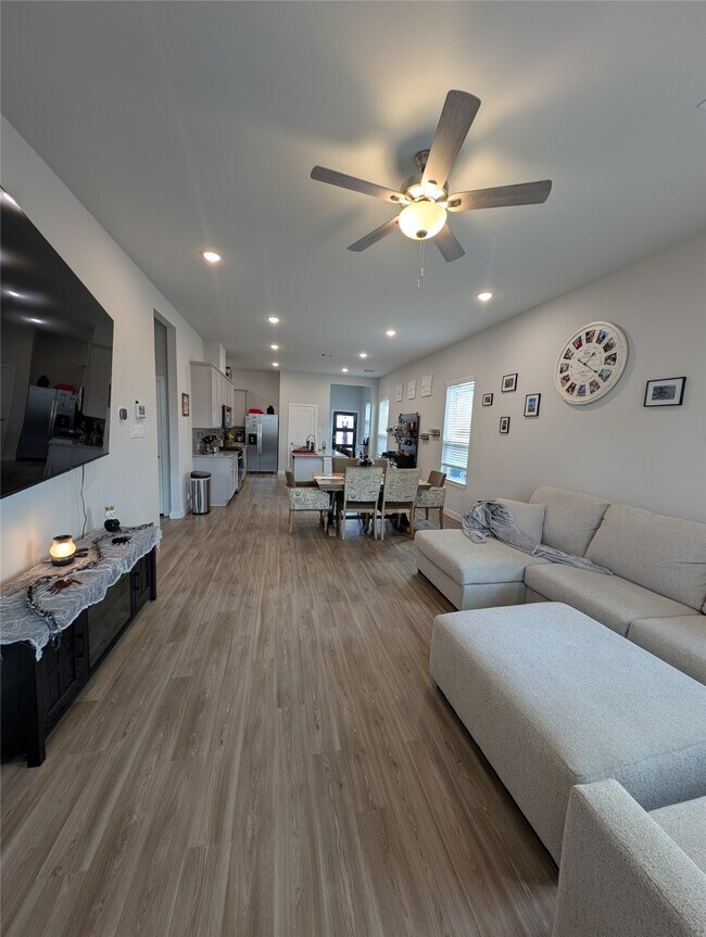 Building Photo - 21106 Armstrong County Dr