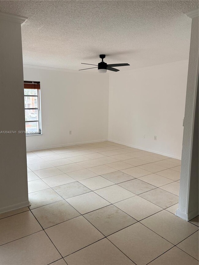 Building Photo - 17600 NW 68th Ave
