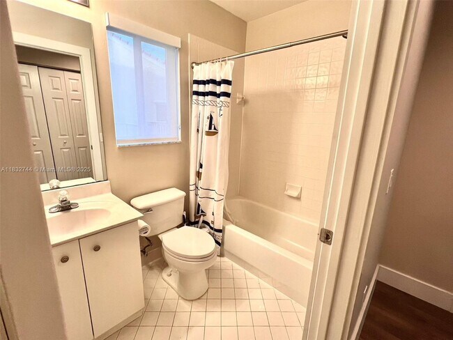 Building Photo - 4280 Ironwood Ct