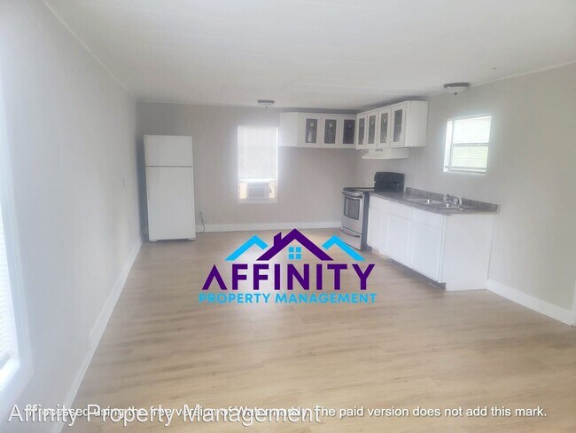 Building Photo - 2 br, 1 bath House - 112 Lee Road 703