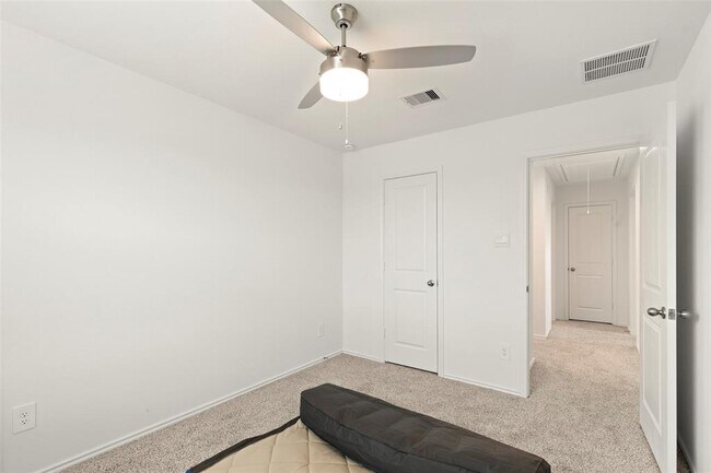 Building Photo - 31055 Brightwell Bnd