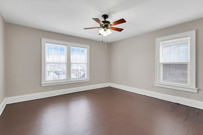 Building Photo - 2709-2711 Sullivant Ave