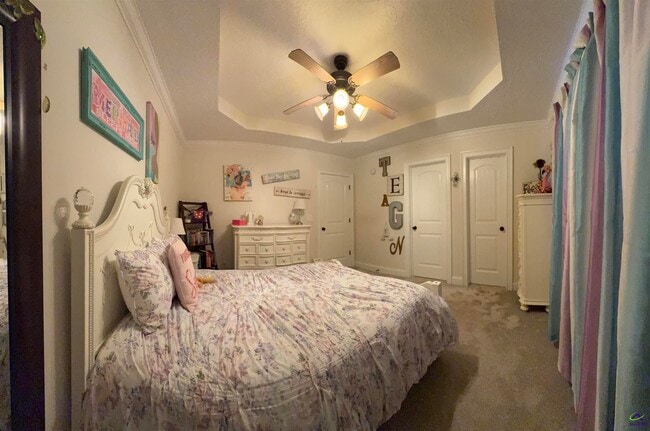 Building Photo - 305 Taylor Elaine Dr