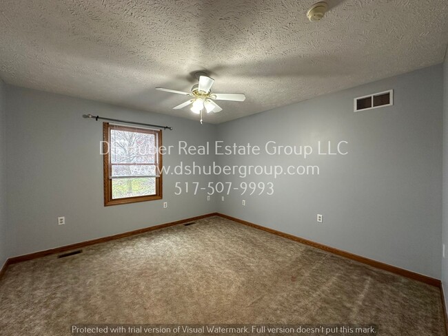 Building Photo - 4 Bed! 3 Bath! A Spacious Home Rent Ready ...