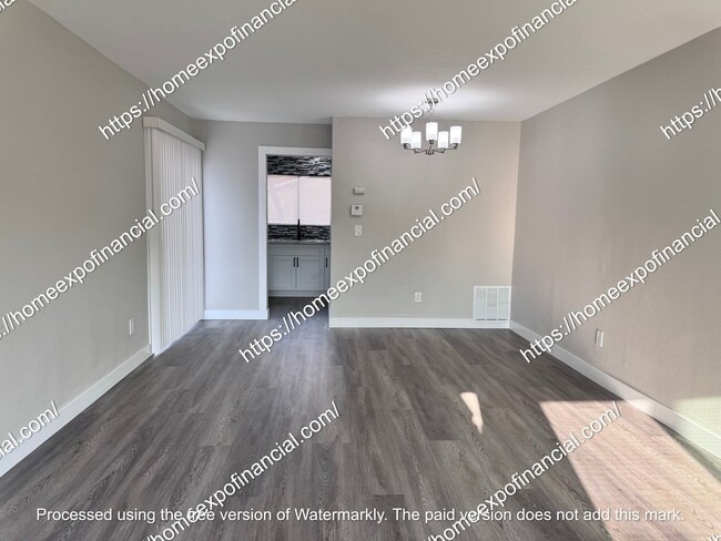 Building Photo - Nice Home For Rent