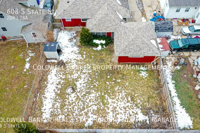 Building Photo - 608 S State St
