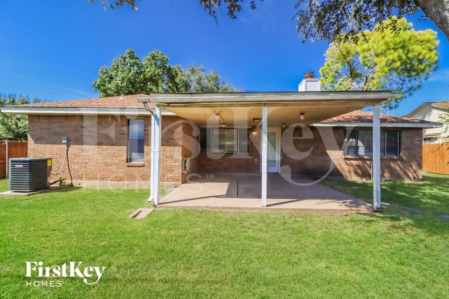 Building Photo - 4317 Coventry Dr