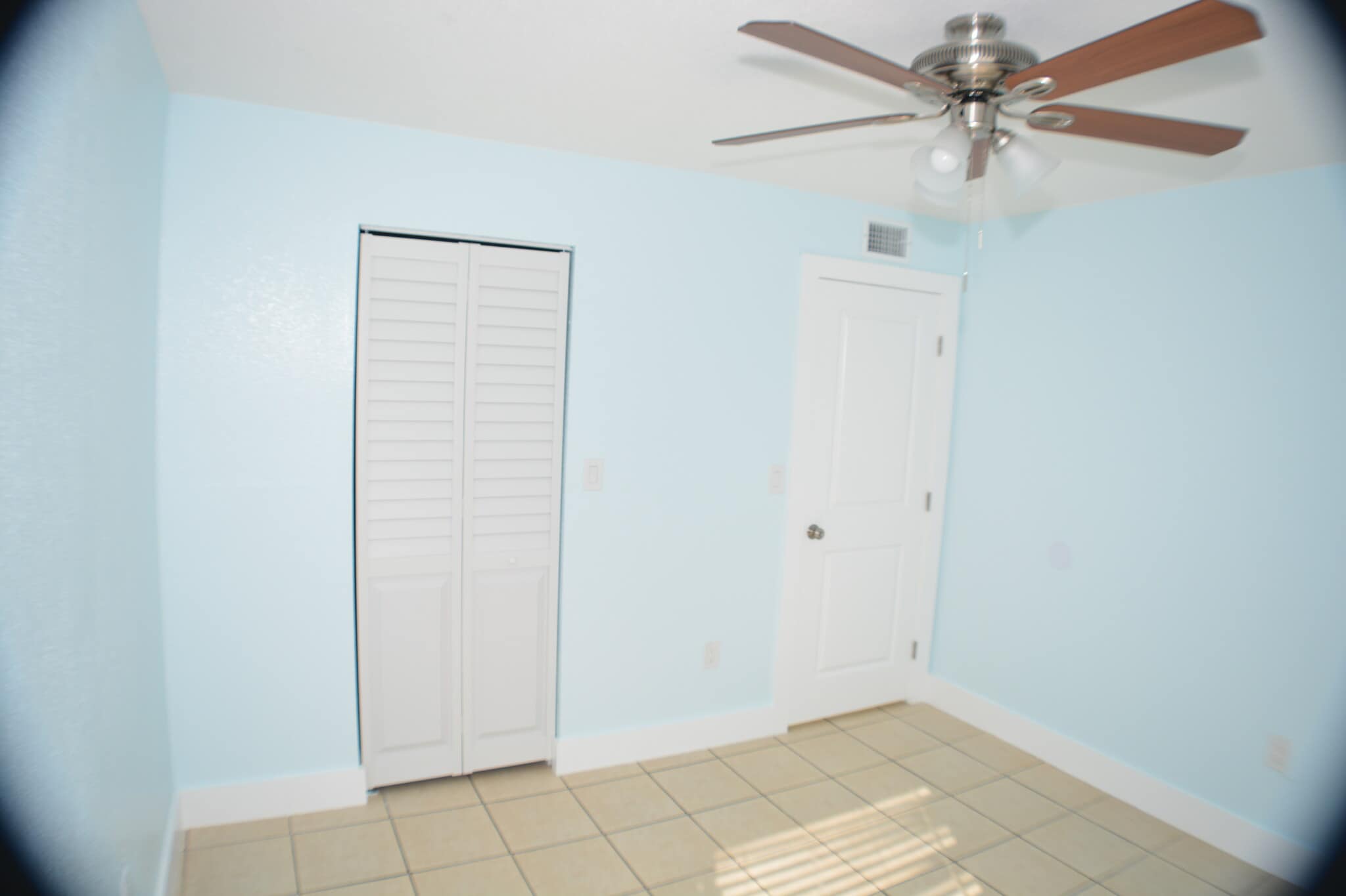 Building Photo - 9300 W Flagler St