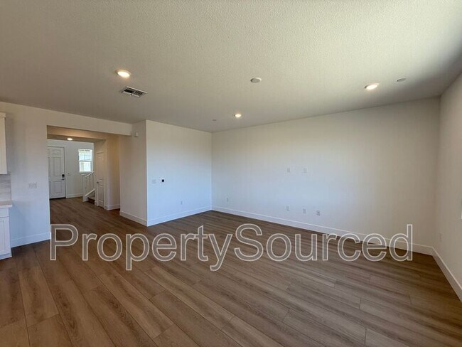 Building Photo - 1336 Martorella Ave