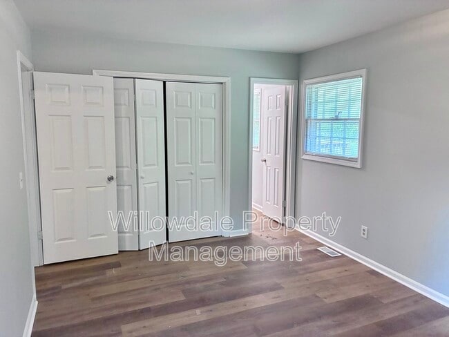 Building Photo - 8600 Marigold St