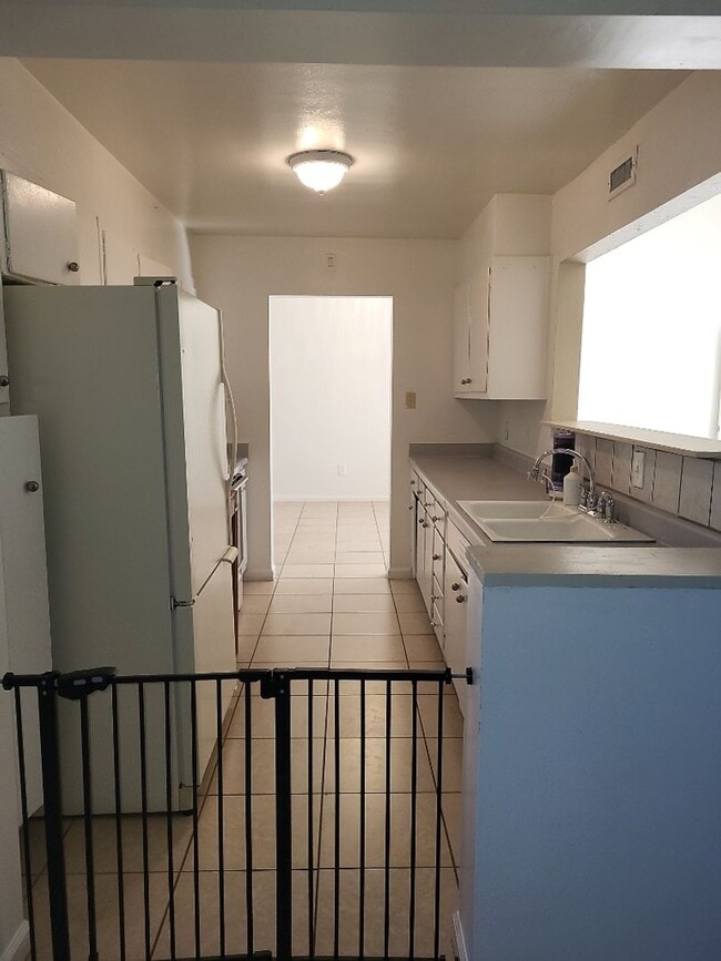 Building Photo - 11441 Green Mountain St