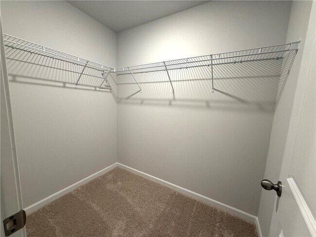 Building Photo - 401 Lanier Cir