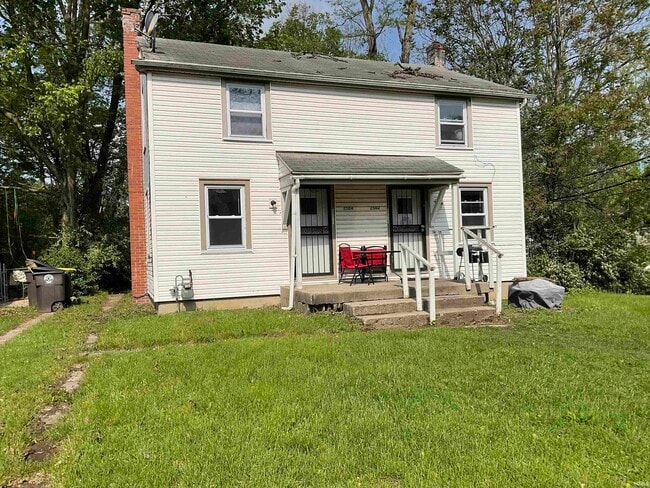 Primary Photo - 2504 Thompson Ave