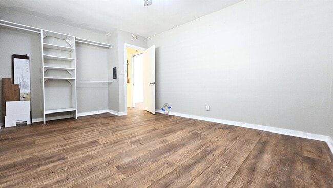 Building Photo - 4120 Kansas St