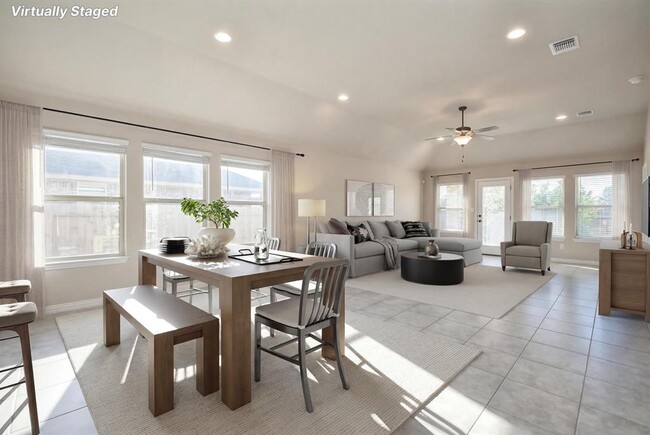 Building Photo - 109 Belford St