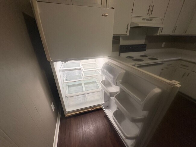 Building Photo - 77 Dolphin Ln