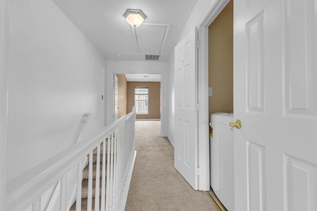 Building Photo - 5937 Kirkcaldy Ln