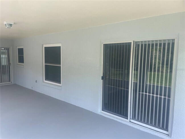 Building Photo - 116 Crescent Ct