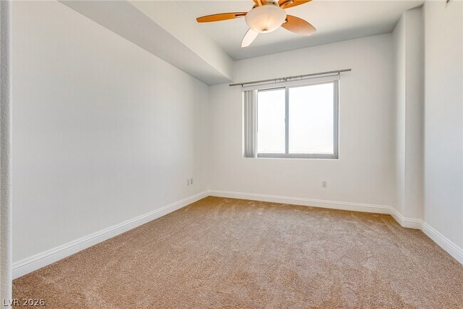 Building Photo - 8255 S Las Vegas Blvd