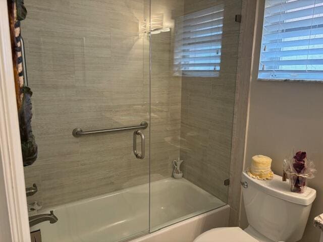 Building Photo - 5582 Royal Lake Cir